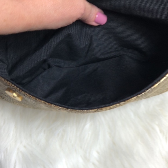 Gifted - Picture 11 of 17